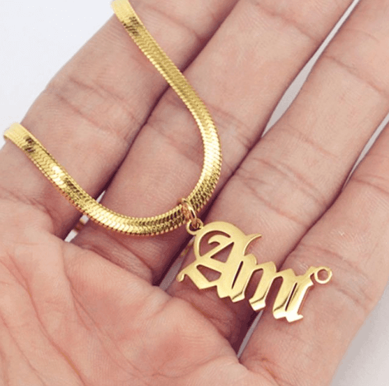 14k gold old english name pendant jewelry wholesale factory personalized herringbone name necklace vendors websites